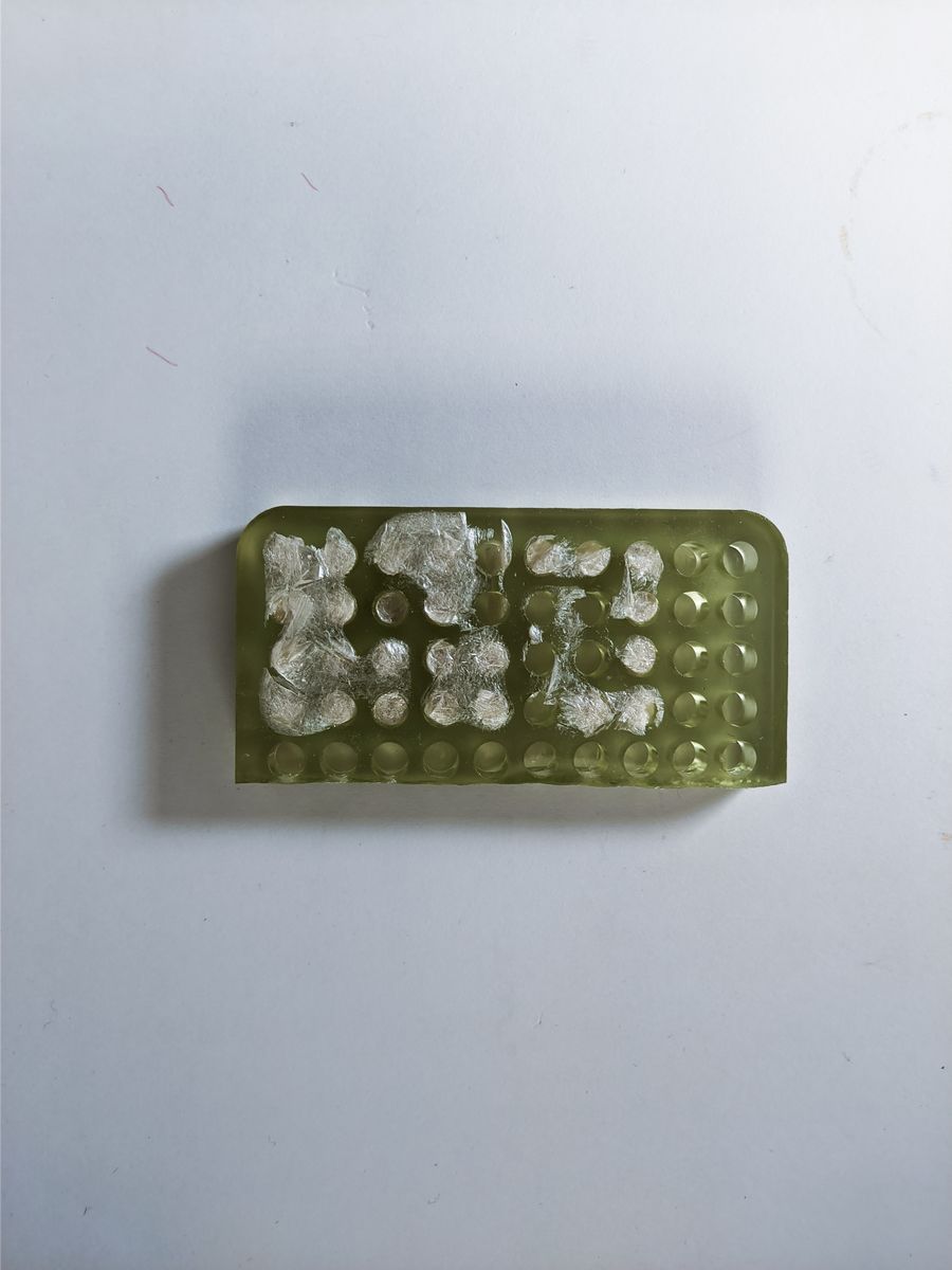 The flexible resin mold for casting silk scaffolds