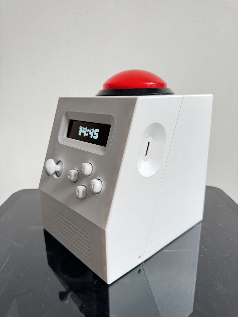 The finished unit from the left, showing the card slot