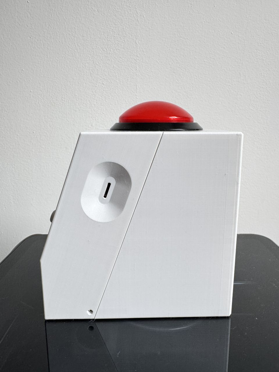 The right side, showing the two-part split line